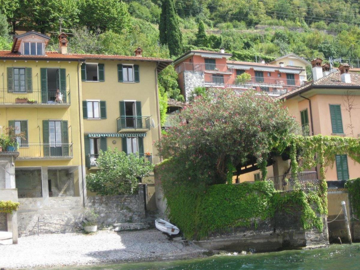Casa In Riva Al Lago Варенна Экстерьер фото